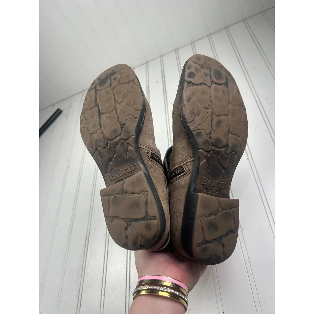 Born Vintage Laila Distressed Taupe Suede Ankle Boots Women's Size 8.5
